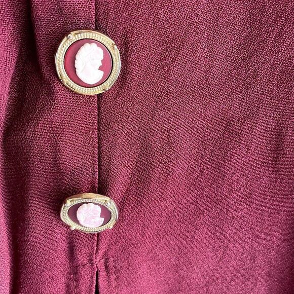 Vintage Cameo Button Midi Skirt Side Slit Size medium - Picture 3 of 5